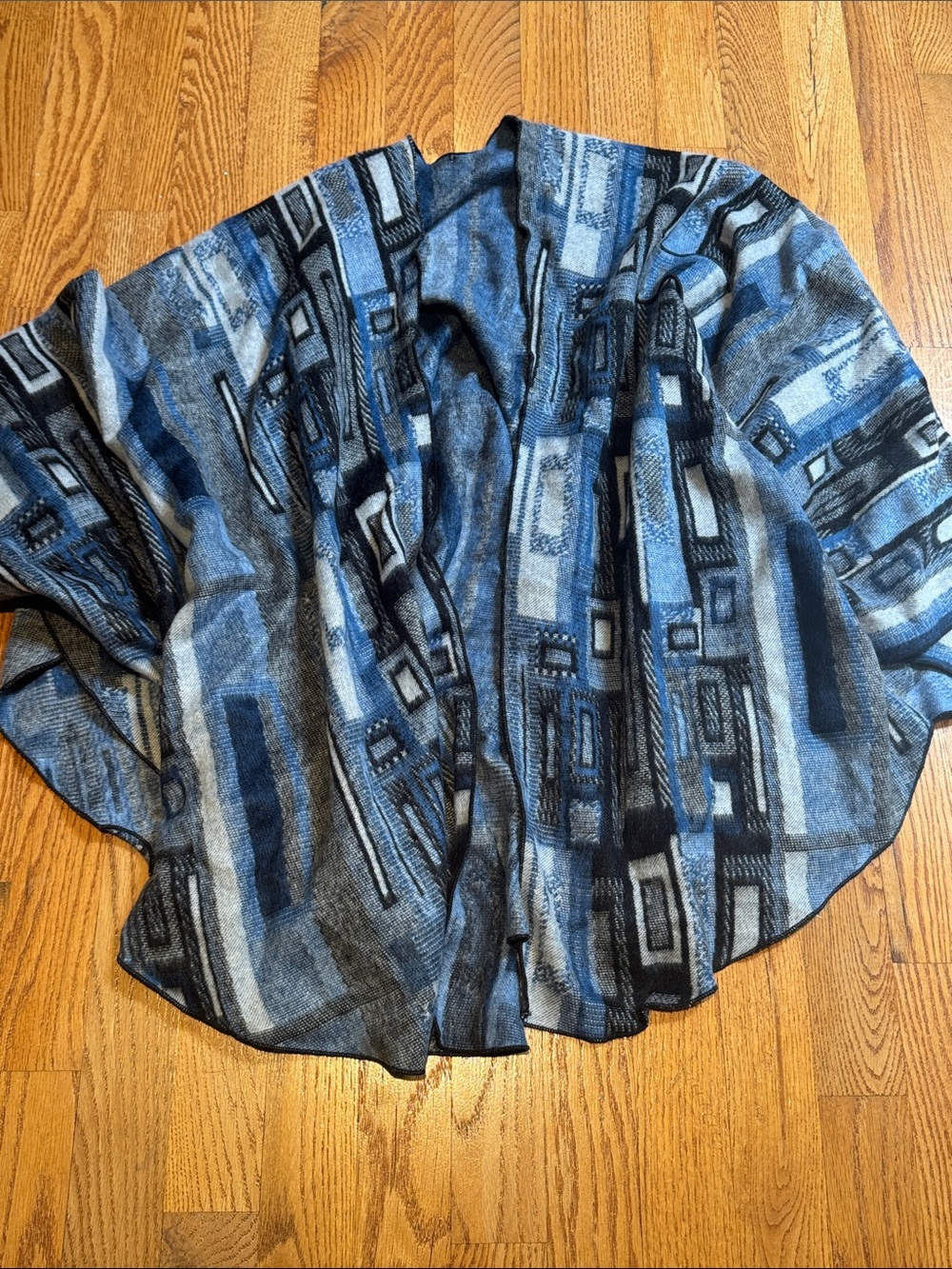 100% cashmere Blue & Gray Geometric Open Cardigan shawl Wrap